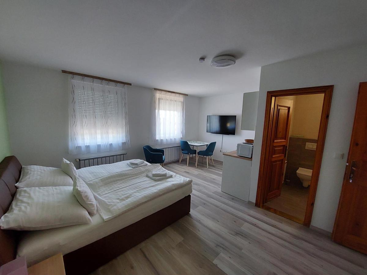 Villa Laar Hévíz 외부 사진