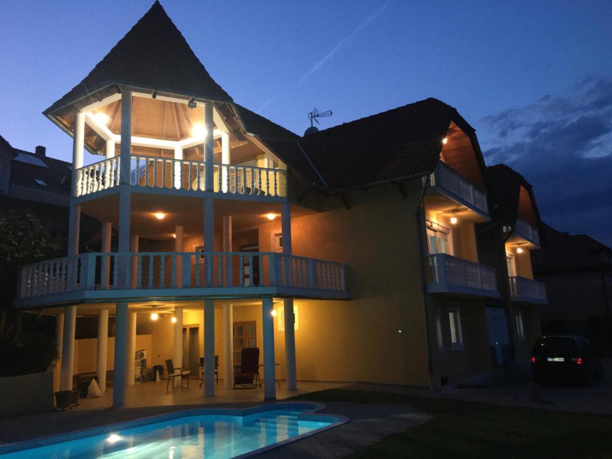 Villa Laar Hévíz 외부 사진